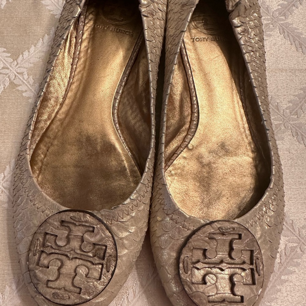 Tory Burch gold snake print Miller flats 8M